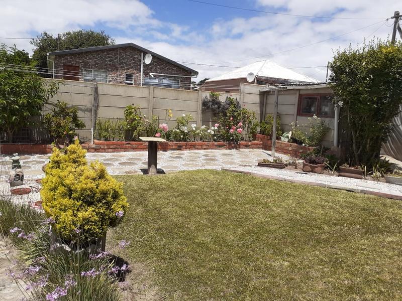 3 Bedroom Property for Sale in Albertinia Western Cape